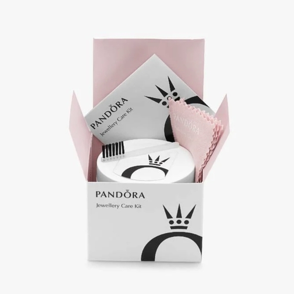 PANDORA New Sealed Jewelry Care Set - Picture 2 of 9